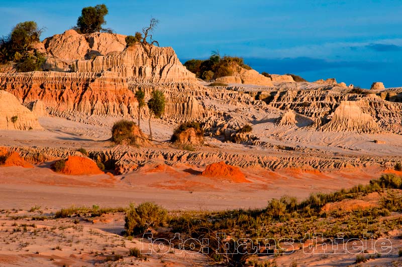 Mungo NP, Lunette oder "Wall of China"